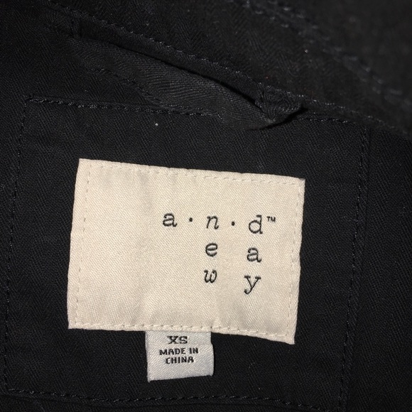 coat - Picture 3 of 5